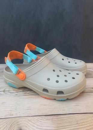 Крокс класік клог алл террейн бежеві crocs classic all-terrain...