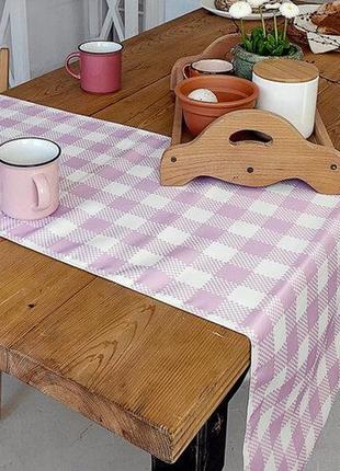 Дорожка на стол (раннер) бело-розовые квадраты