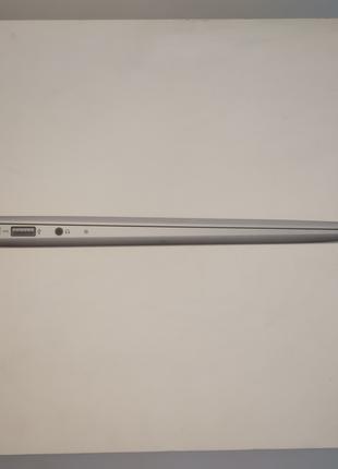 Коробка Apple MacBook Air 13.3" Silver 128Gb, A1466