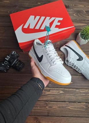 Nike sb dunk low white