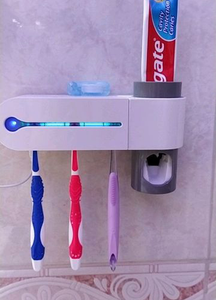 Стерилизатор зубной щетки + дозатор зубной пасты