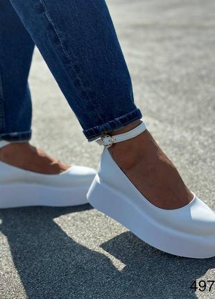 Белые туфли женские кожаные