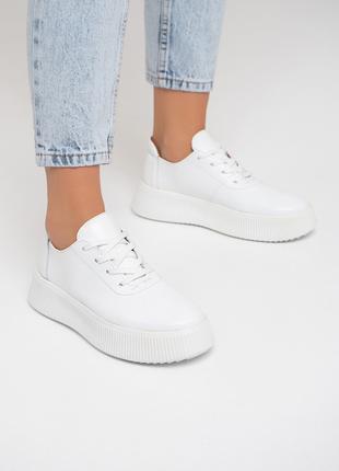 Белые однотонные кроссовки из кожи, размер 37