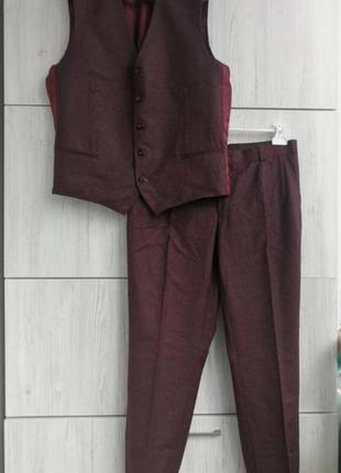 Дизайнерский костюм брюки чинос и жилетка