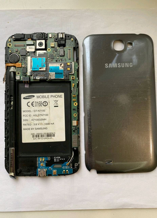 Мобильный телефон Samsung N7100.