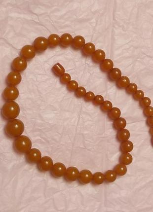 Ожерелье из натурального медового янтаря, СССР