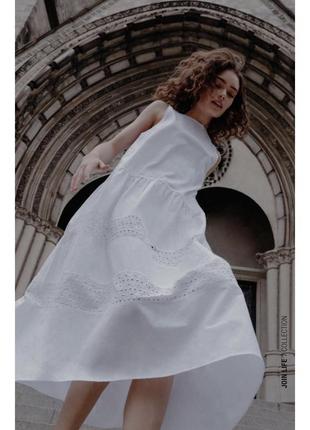 Zara хлопковое платье белое с вышивкой