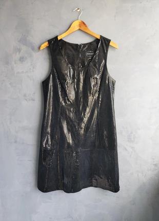 Блестящее черное кожаное платье porizon