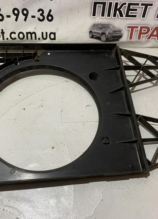 1J0121207L Диффузор радиатора охлаждения Skoda Octavia Tour 98-07