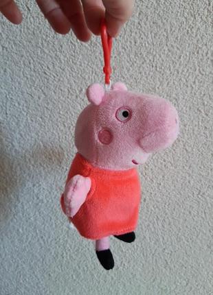 Мягкая игрушка-брелок свинка пеппа peppa pig
