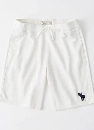 Шикарные шорты белого цвета abercrombie&fitch made in indonesi...