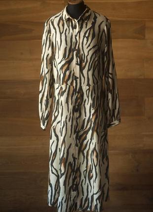 Бежевое платье рубашка в тигровый принт миди женское jane lush...