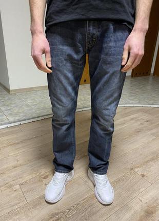 Джинси levi’s 513 slim straight розмір 32