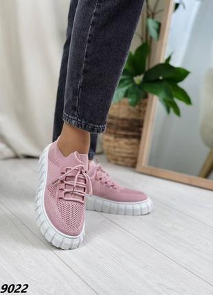 Кроссовки материал обувной текстиль цвет pink