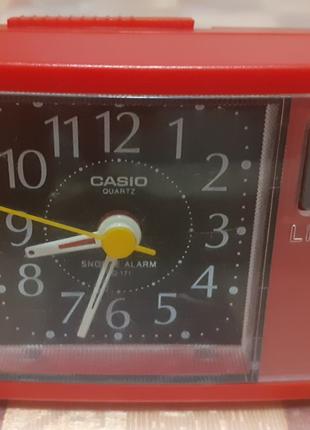Настільний годинник будильник Casio TQ-171-4S Тест ОК