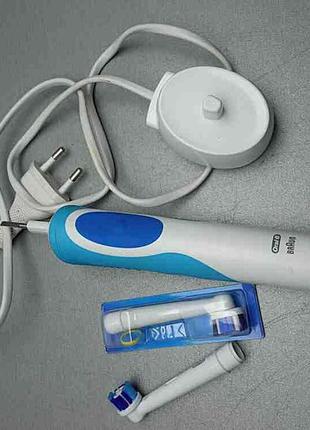Електричні зубні щітки Б/У Braun Oral-B N2820