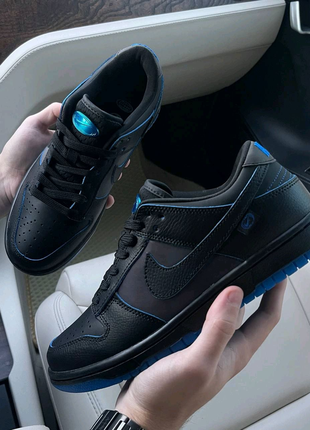 ➡️ Nike Dunk Black Royale Iridescent