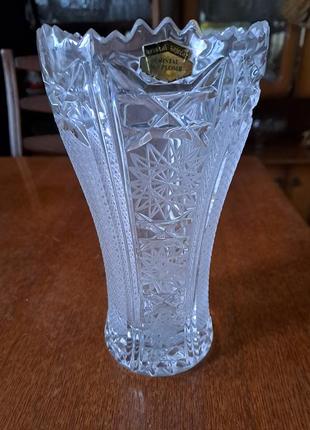 Шикарная хрустальная ваза kristal