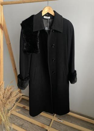 Итальянское шерстяное пальто прямого кроя с добавлением кашемира