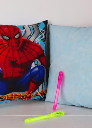 Подушка - рисовашка Spider man / Набор для рисования светом Ко...