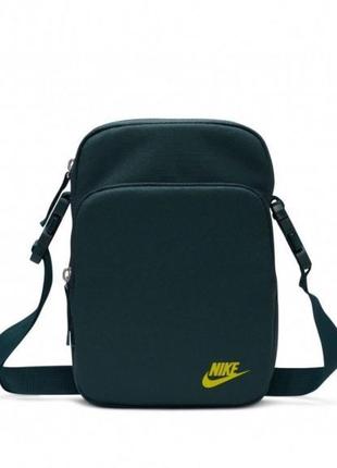Сумка на плече Nike NK HERITAGE CROSSBODY 4L черный 27х6х15 см...