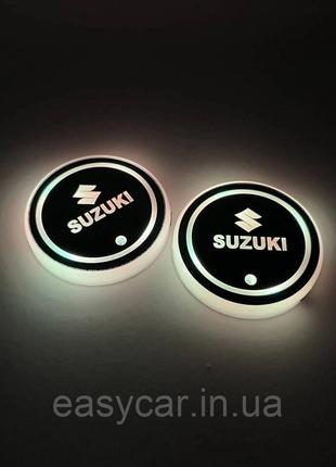 Подсветка в подскальщик с логотипом SUZUKI с датчиком света на...