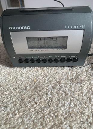 радио часы будильник Grundig
