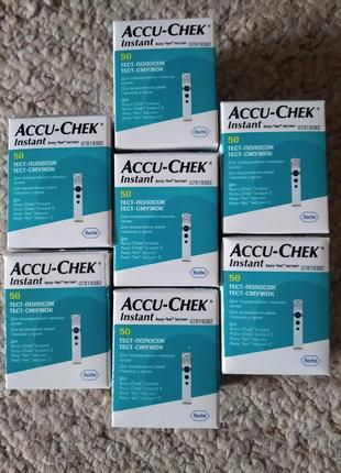 Тест-полоски для глюкометра Accu-Chek Instant, срок до августа 24
