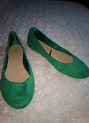 Зелені балетки