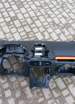 Торпедо передня панель з AIRBAG Ford Ecosport 18-22 чорна
