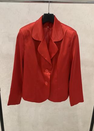 Дизайнерский пиджак блейзер жакет женский красный