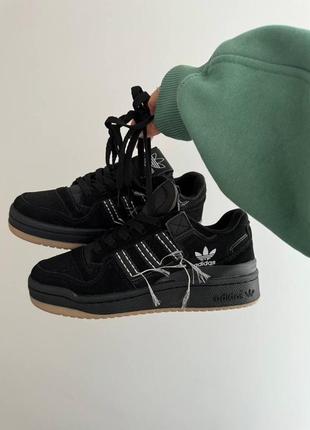 Кроссовки adidas forum « black / white threads&nbsp;»