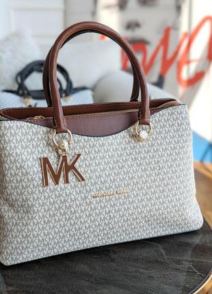 Сумка michael kors handbag велика молочний є