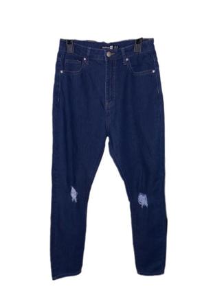 Классные женские рваные джинсы boohoo 38 в новом состоянии