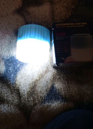 Світлодіодний ліхтар-лампа  акумуляторний