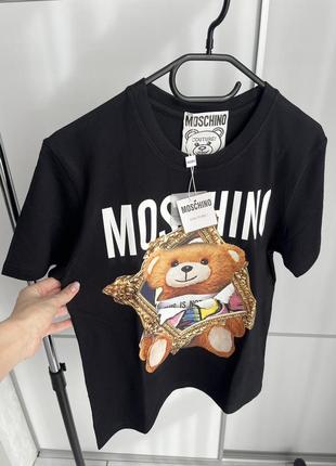 Футболка moschino