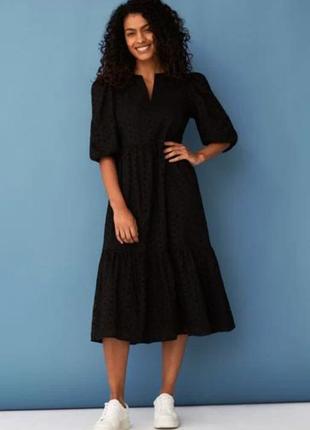 Черное многоярусное платье миди f&f с вышивкой