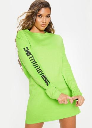 Неоново-зеленое платье-свитшот y2k prettylittlething неоновое ...