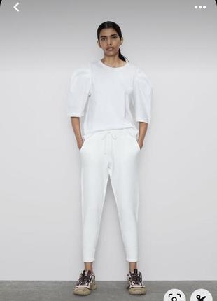Белые трикотажные брюки zara