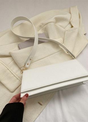 Женская классическая сумка 1481 багет белая