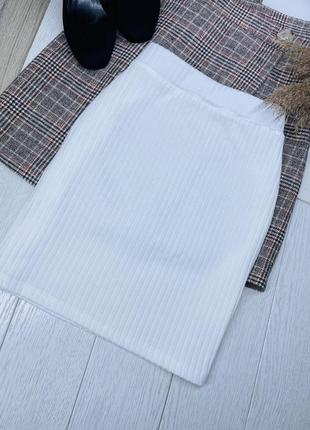 Новая белая трикотажная юбка l юбка в рубчик короткая юбка по ...