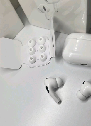 Навушники Apple AirPods Pro 2.  (чіп Airoha)