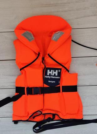 Качественный спасательный жилет helly hansen navigare r 40-60 кг