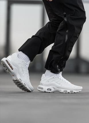 Наик аирмакс тн плюс nike air max tn plus