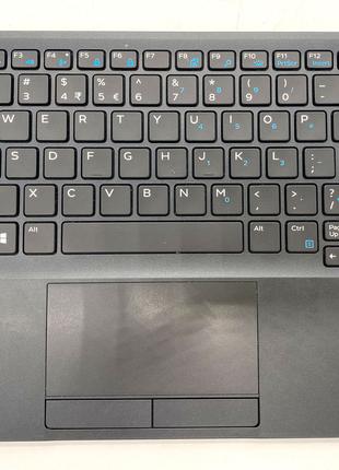 Верхняя крышка корпуса с клавиатурой и тачпадом для ноутбука D...