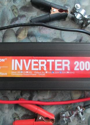 Інвертор із чистим синусом 12v-220v 2000 Вт
