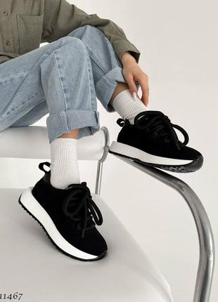 ☑ кроссовки с массивными шнурками ☑ цвет: черный ☑ материал: э...