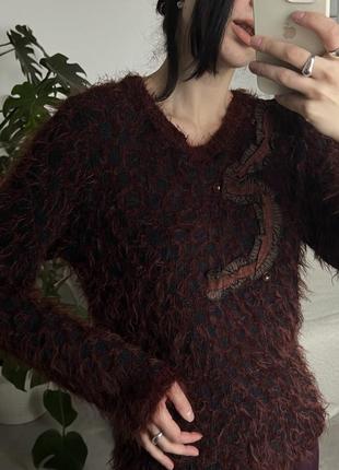 Винтажный мягкий коричневый свитер с бисером