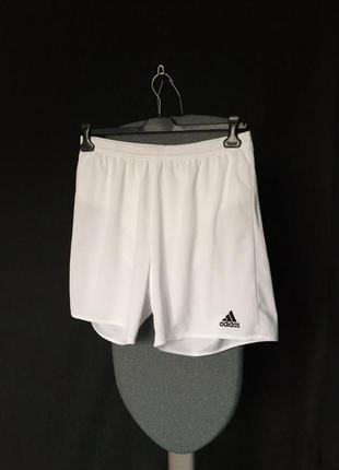 Спортивные белые шорты adidas, размер xl