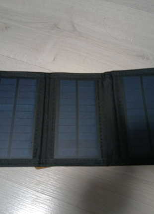 Портативна солнечная батарея